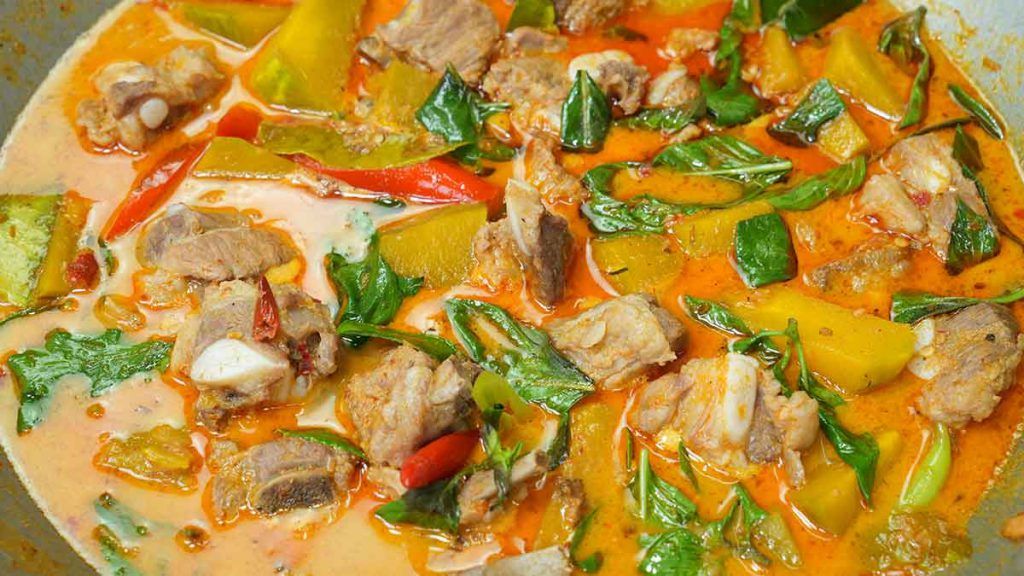 แกงฟักทองใส่หมู